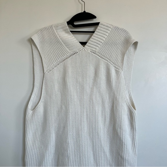 H&M Rib-knit Sweater Vest - Picture 5 of 5